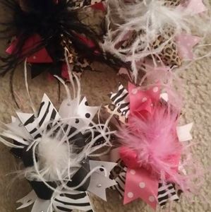 Children's hair bows set of 4